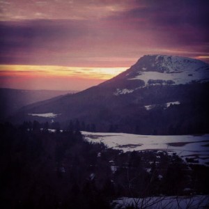 Sublime coucher de soleil en allant au Mont Dore.