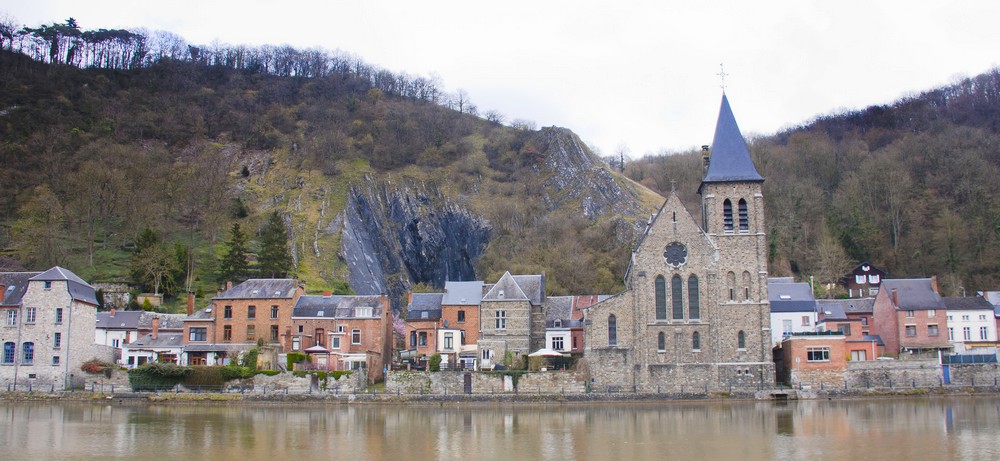 Dinant-Belgique_La-Boucle-Voyageuse (4)