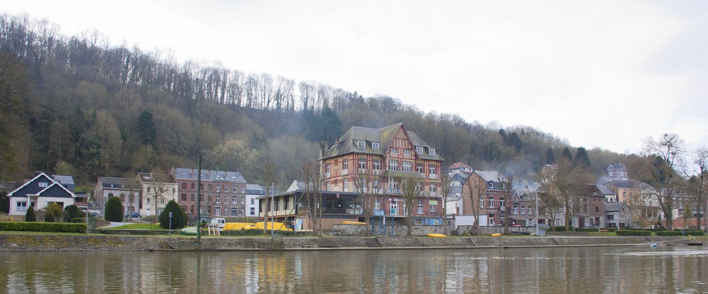 Dinant-Belgique_La-Boucle-Voyageuse (6)