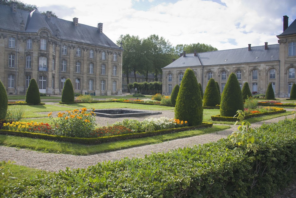 Abbaye de Premontre La Boucle Voyageuse (1)