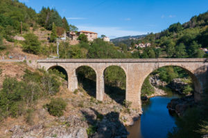 Vallée de l'Eyrieux Pont de Chervil