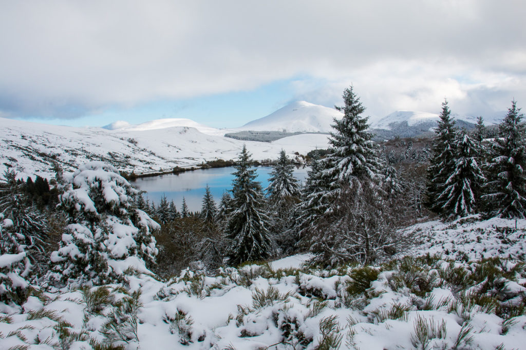 Neige au lac de guéry