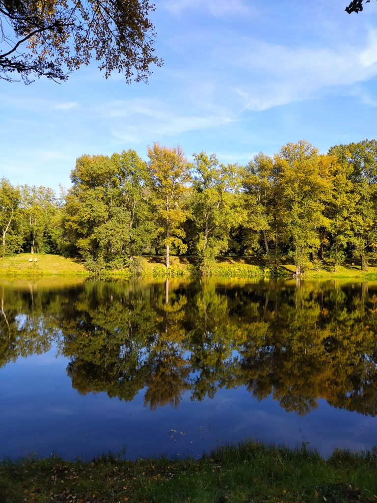 Balade en Auvergne en poussette plan d'eau Issoire